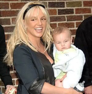 Britney Spears Adopta Mellizos Chinos