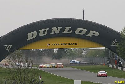 DL Dunlop Bridge at the 2008 BTCC round at Donington Park