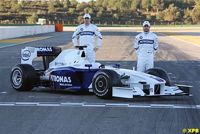 f109 New car with Robert Kubica and Nick Heidfeld