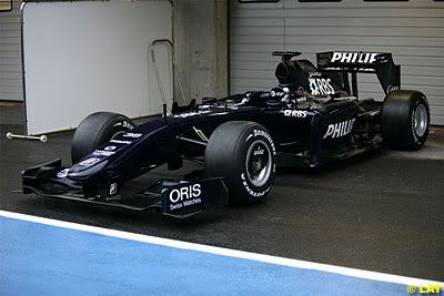 FW31 Front 3/4