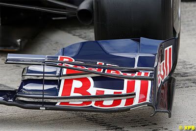 fw Red Bull Racing end of front wing detail