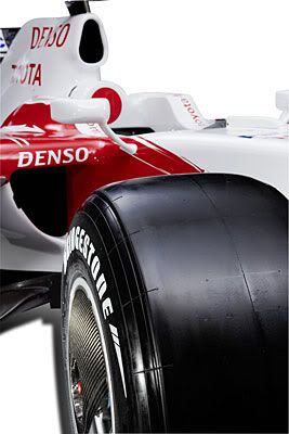 st Slick tyres