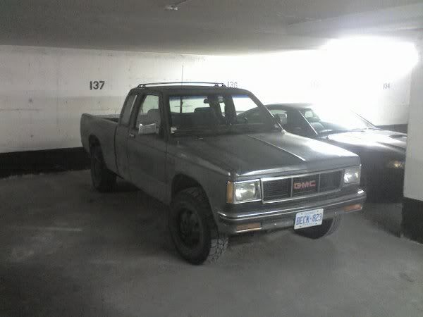 http://i196.photobucket.com/albums/aa142/boosted14b/truck11.jpg