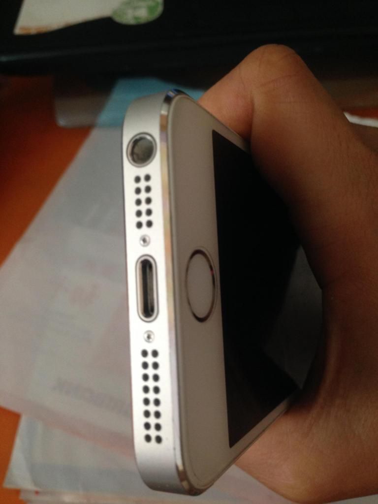 Cần bán con iphone 5s white 16gb quốc tế 99% - 4