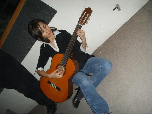 play worship guitar