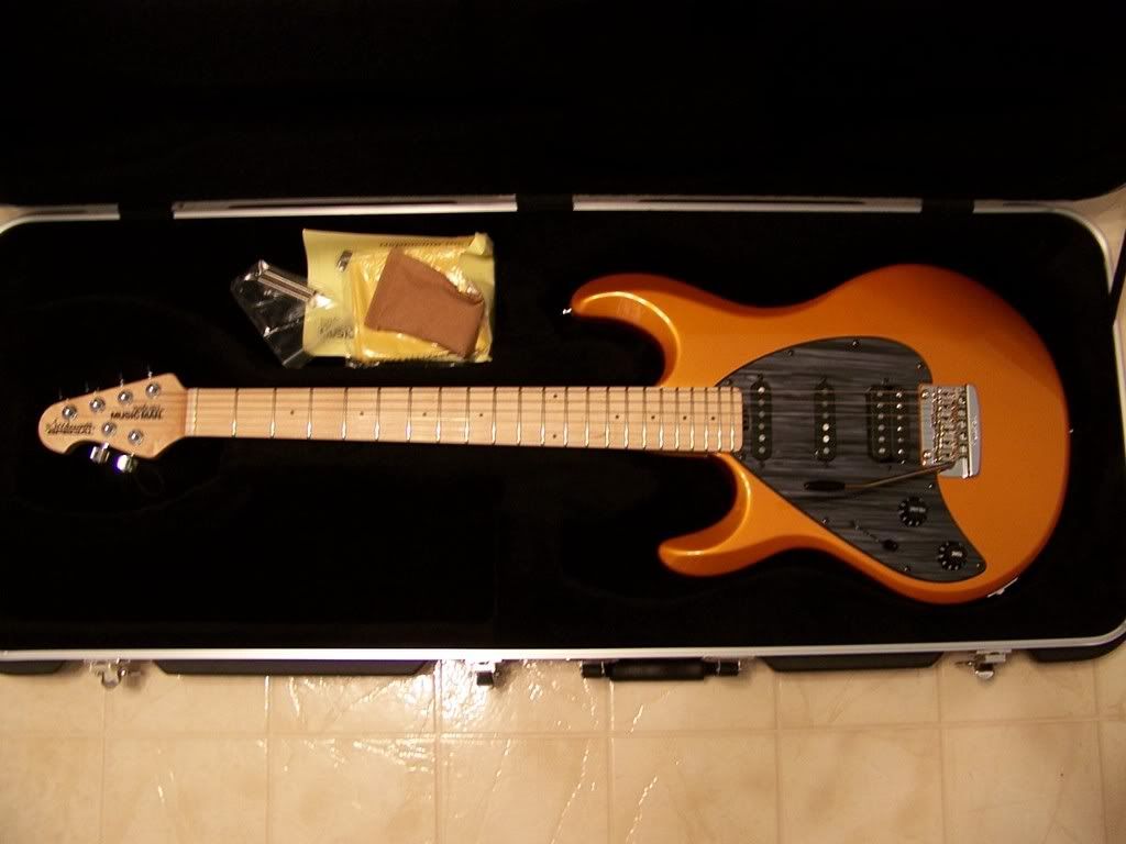 EBMM008.jpg