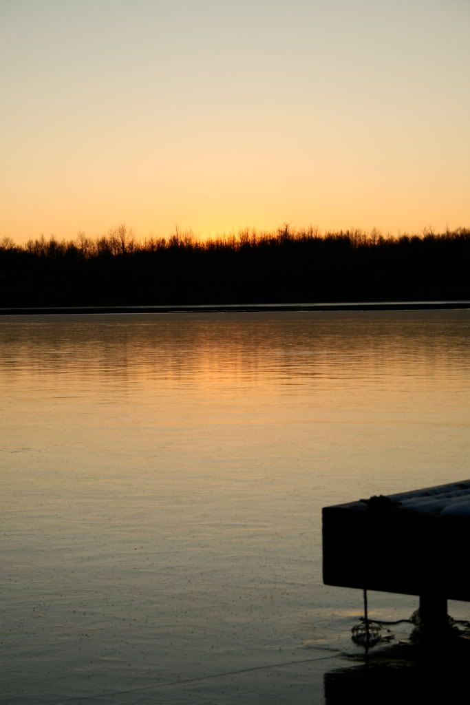 IMAGE: http://i196.photobucket.com/albums/aa267/snowboarder232/IMG_0210.jpg