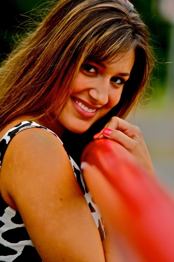 IMAGE: http://i196.photobucket.com/albums/aa267/snowboarder232/Jade161.jpg