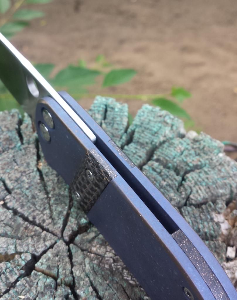 Titanium and Lightning Strike Carbon Fiber Friction Folder