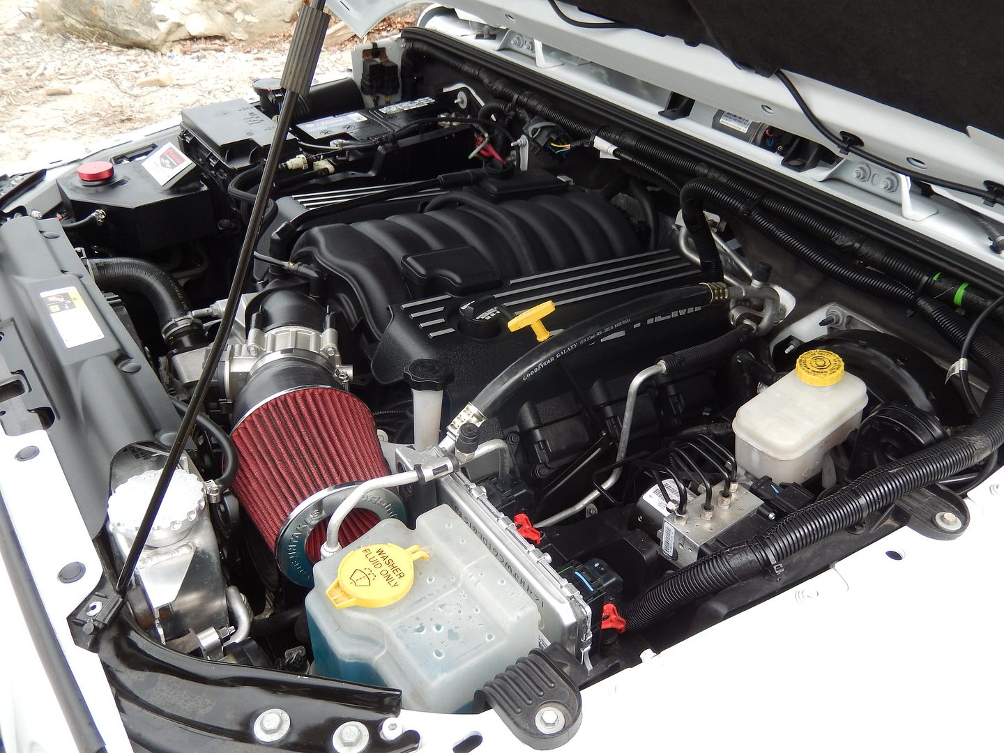photo Jeep wrangler rubicon 6.4l hemi swap 32.jpg