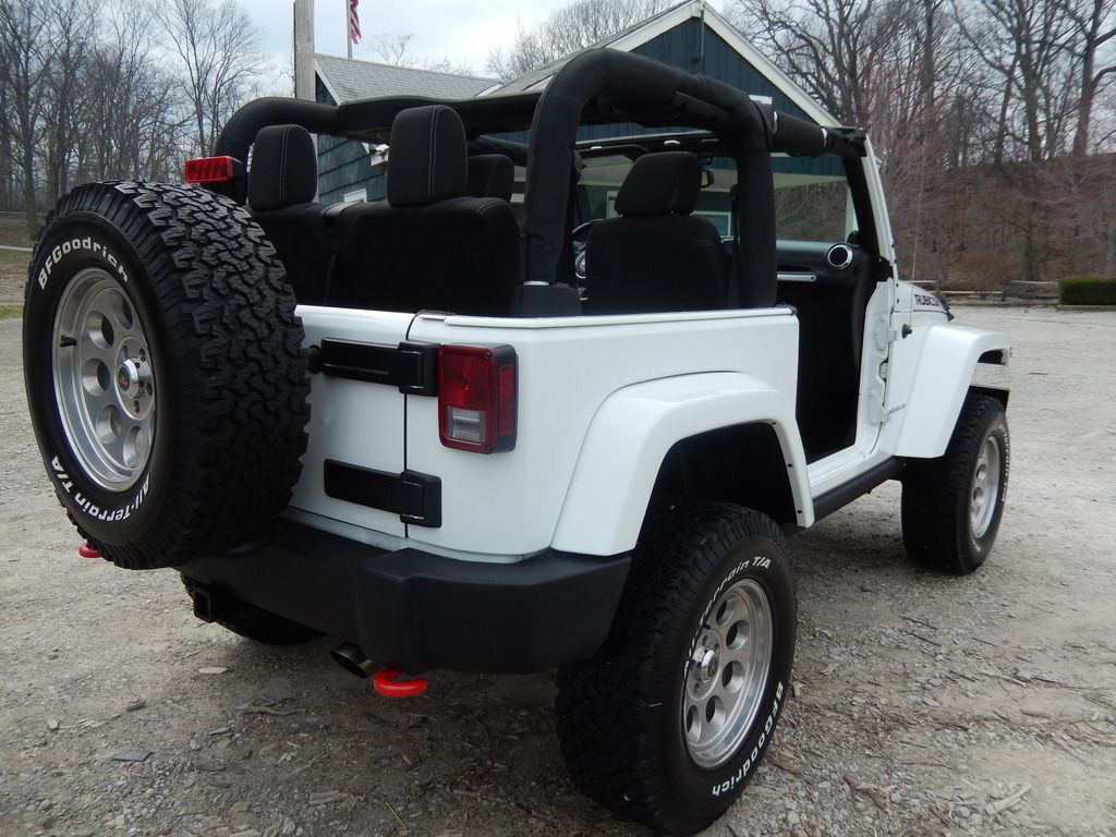 photo Jeep wrangler rubicon 6.4l hemi swap 44.jpg