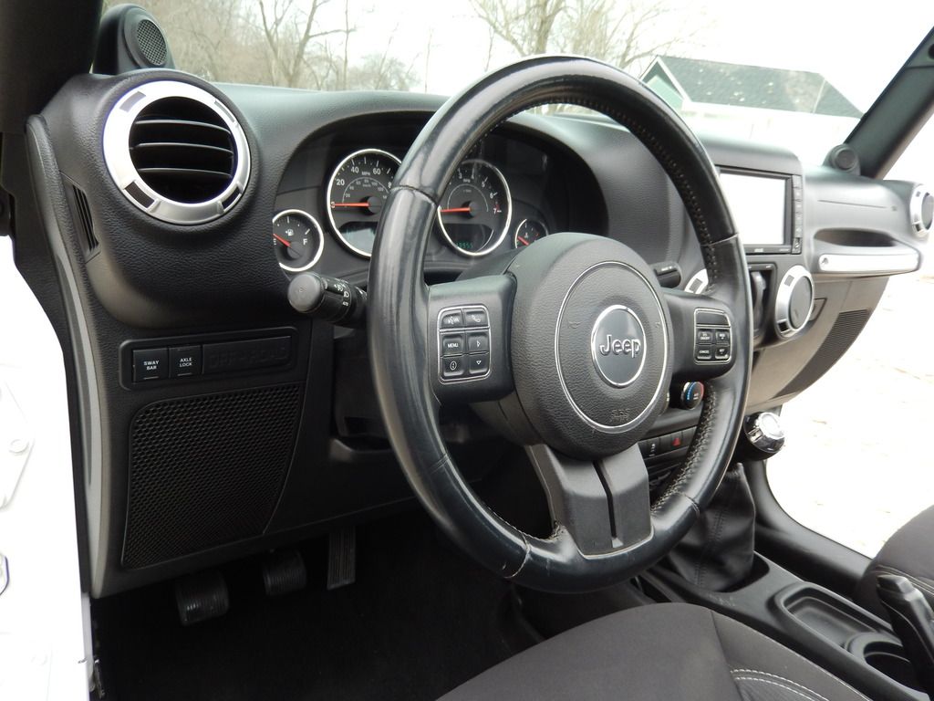 photo Jeep wrangler rubicon 6.4l hemi swap 49.jpg