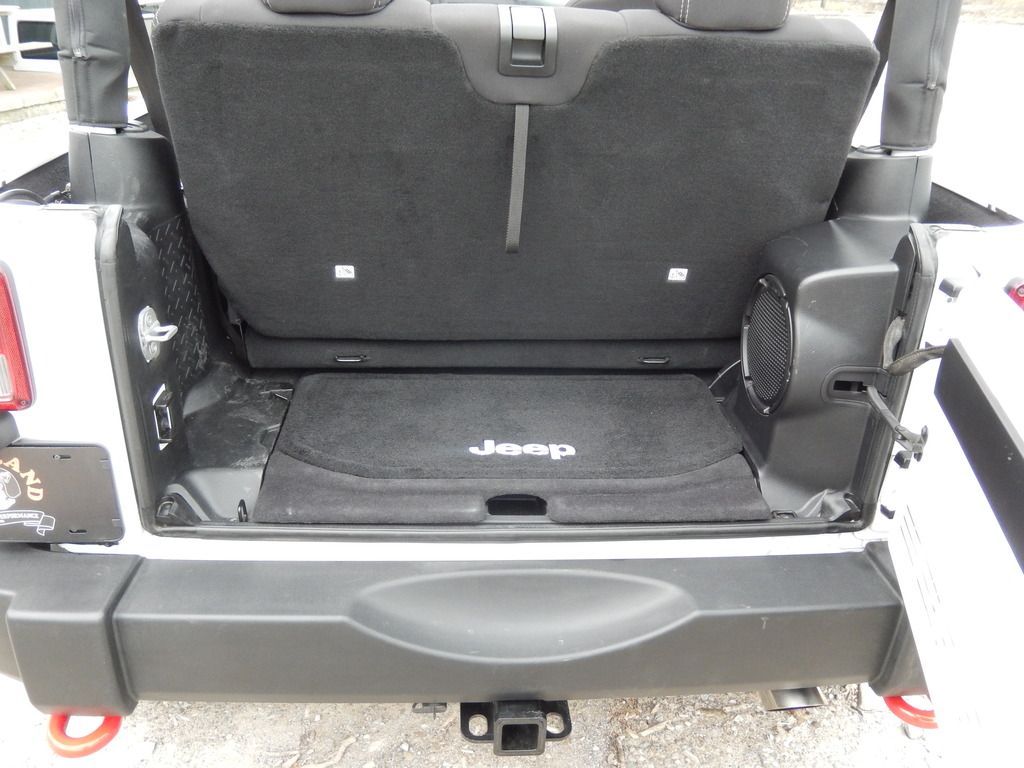 photo Jeep wrangler rubicon 6.4l hemi swap 63.jpg
