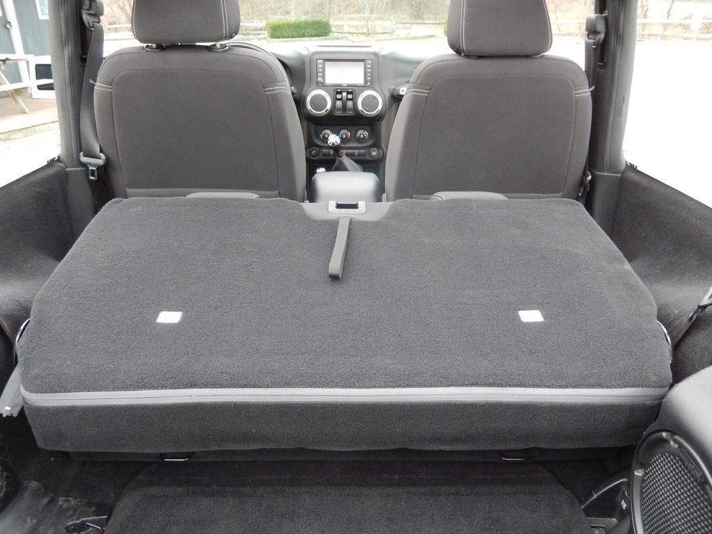 photo Jeep wrangler rubicon 6.4l hemi swap 64.jpg