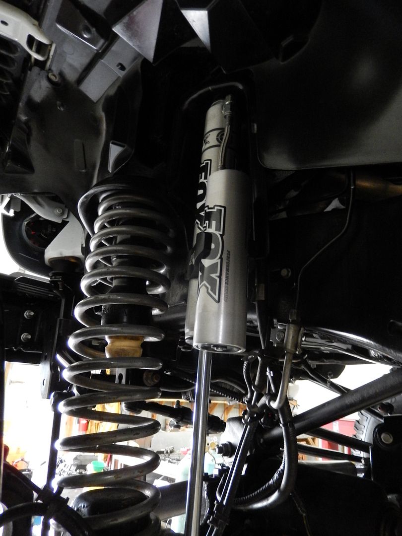 photo rubicon 6.4l manual swap underside 10.jpg