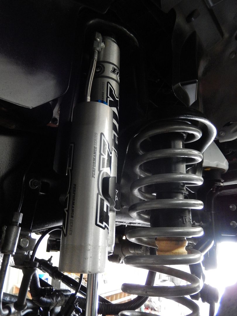 photo rubicon 6.4l manual swap underside 11.jpg