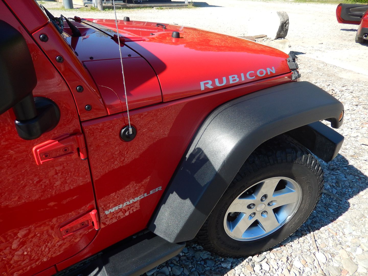  photo 2011 wrangler rubicon 26.jpg