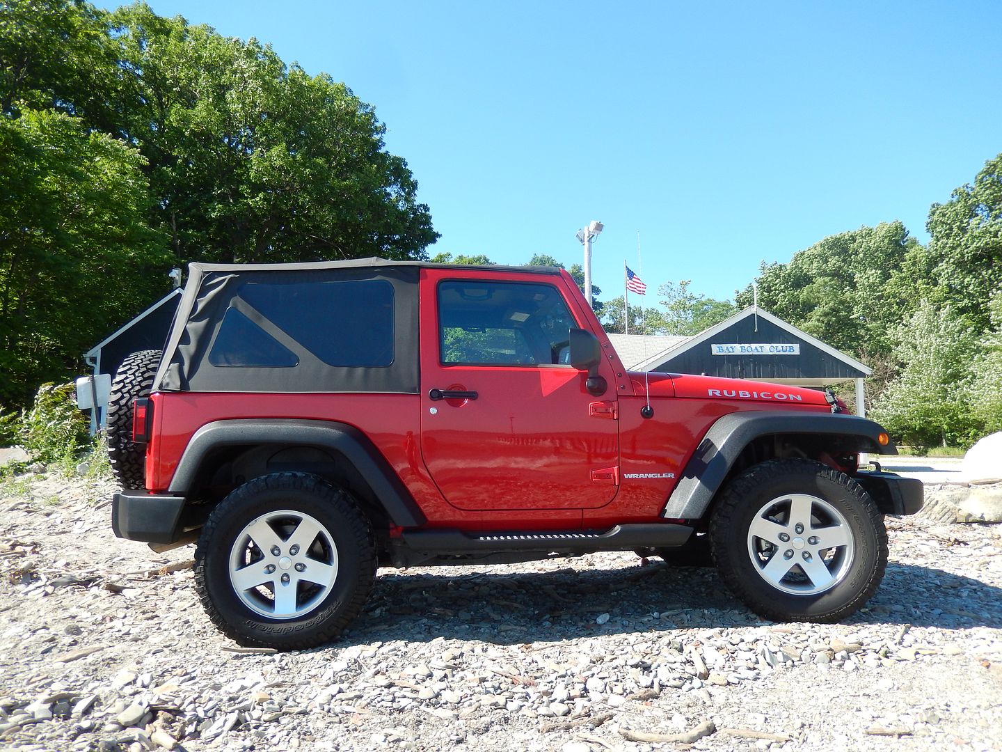  photo 2011 wrangler rubicon 6.jpg