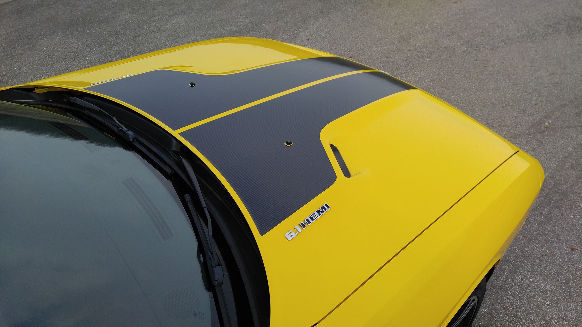  photo YELLOW CHALLENGER 15.jpg