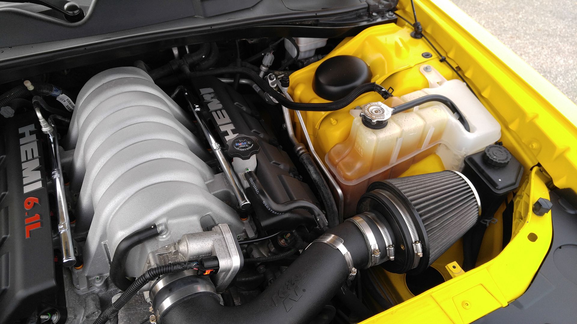  photo YELLOW CHALLENGER 18.jpg