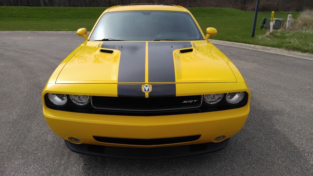  photo YELLOW CHALLENGER 2.jpg