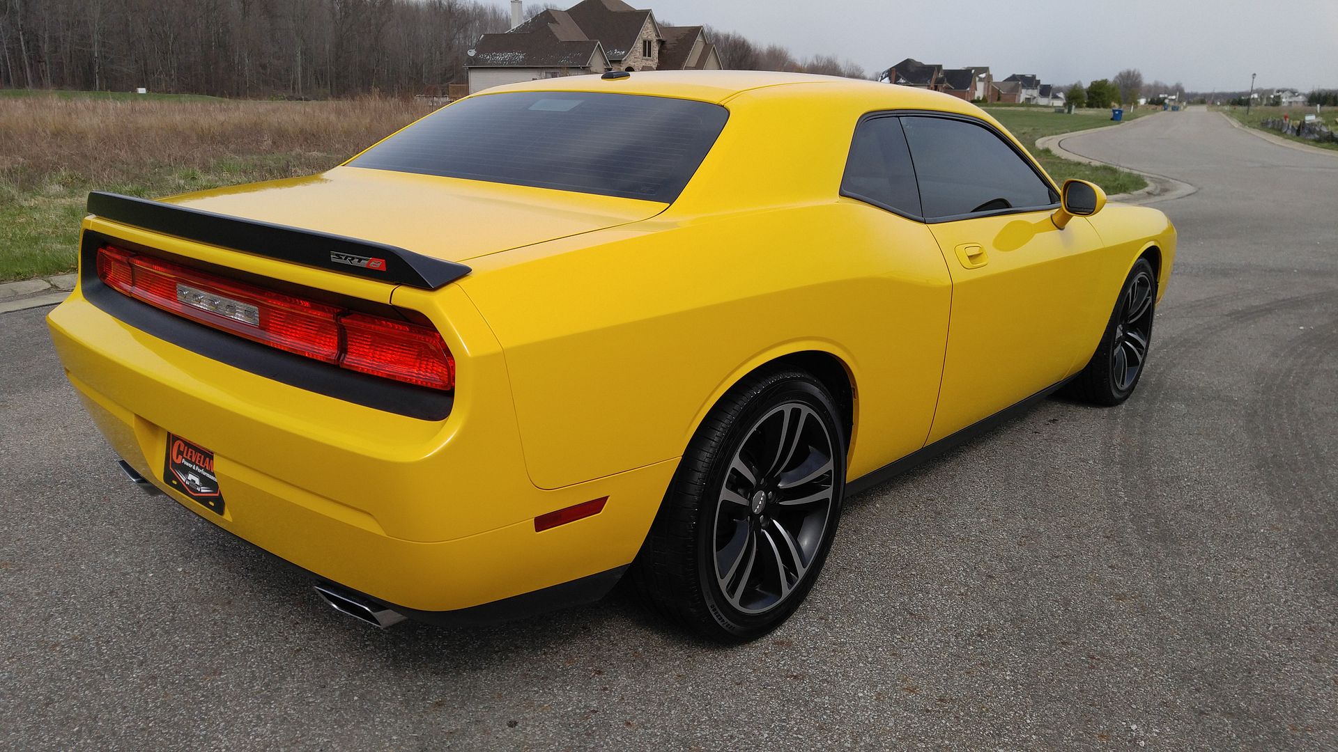  photo YELLOW CHALLENGER 6.jpg